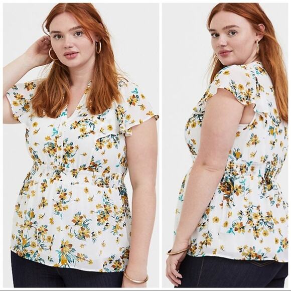 Torrid White Floral Blouse Size 1X Plus Sheer Flutter Sleeve Babydoll Top Shirt - Picture 1 of 8